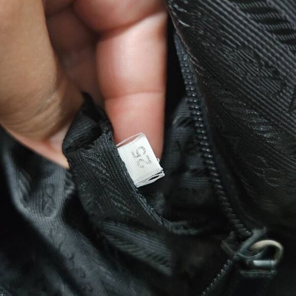 Prada shoulder bag nylon - Picture 9 of 14